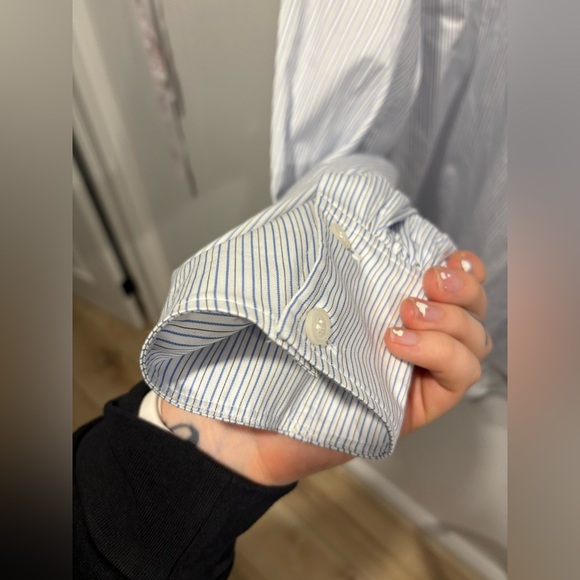 Like new- COS - half button up blouse - Size 8 - Picture 3 of 11